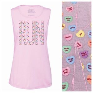 Raw Threads Big RUN Valentine's Day Candy Hearts Running Puns Muscle Tank Top XL
